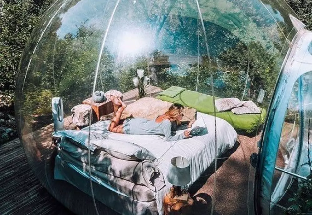 camping tent with transparent roof